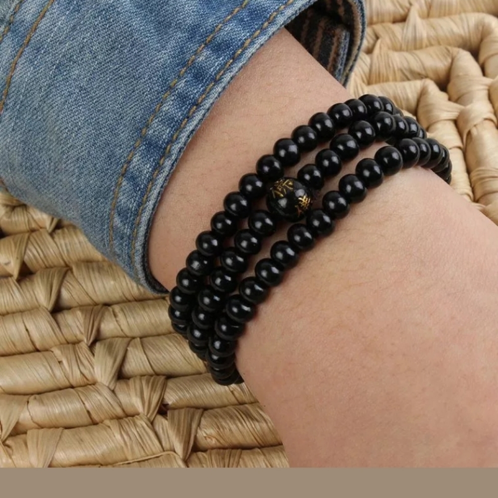 2 Buddha bracelets/meditation beads